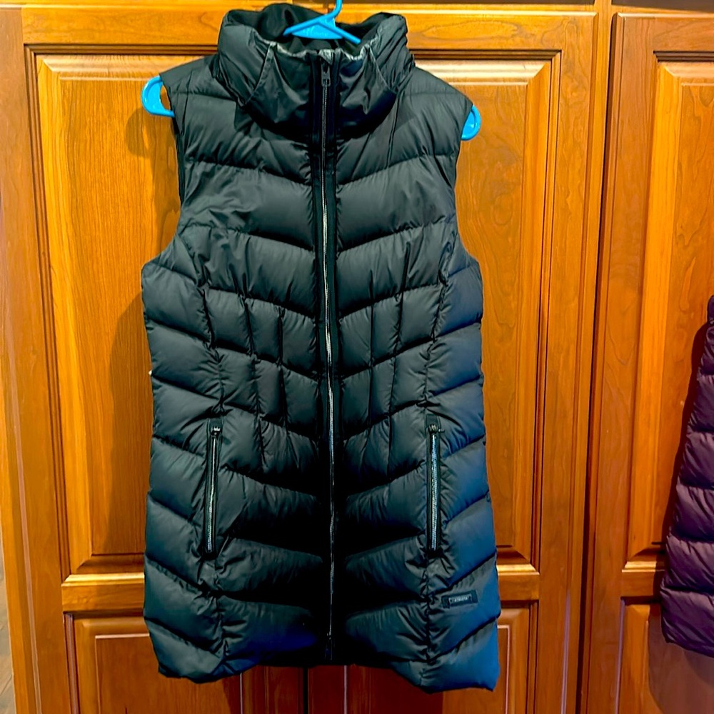 Athletic black CYA Goose Down Puffer vest, medium